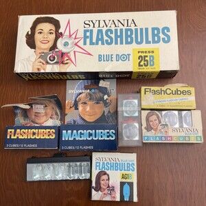 Vintage Sylvania Flashbulbs Flashcubes Blue Dot Bulbs Assorted Mixed Cubes Bar